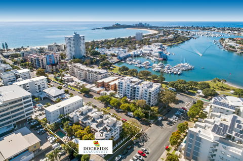Dockside Holiday Apartments - Accommodation Hamilton Island 0