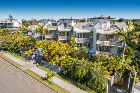 Dockside Holiday Apartments - Accommodation Hamilton Island 1