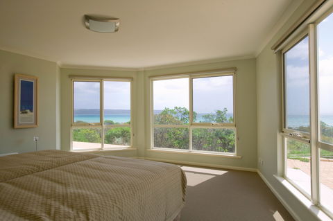 Island Beach Lodge - Accommodation Mount Tamborine 1