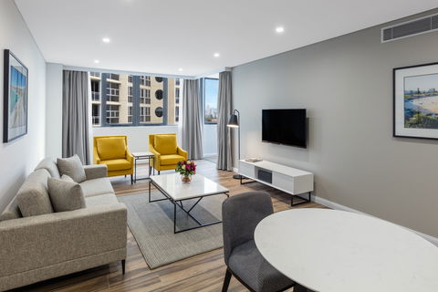 Meriton Suites Bondi Junction - Accommodation Australia 2