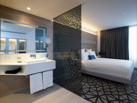 Pullman Sydney Airport - Tourism Caloundra 1