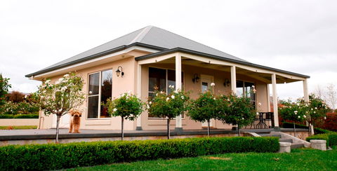 Stay Bathurst - Accommodation Hamilton Island 2