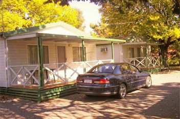 Borderland Holiday Park - YWait Travel 1