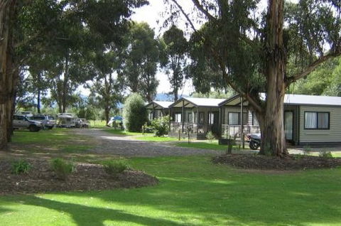 Bluegums Riverside Holiday Park - Accommodation Australia 4
