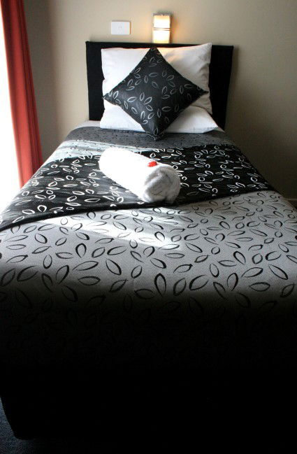 Comfort Inn May Park - WA Accommodation 1