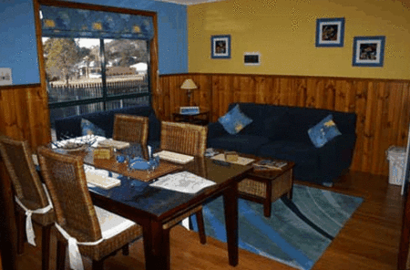 Bicheno's Gallery And Apartments - Accommodation Australia 2