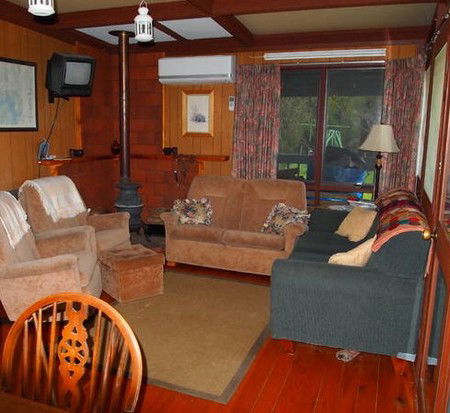 Lyle Hill Accommodation - WA Accommodation 0