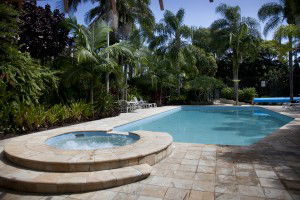 Oasis Apartments And Treetop Houses - Whitsundays Tourism 0