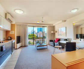 The Docks On Goodwin - Caravan Park Accommodation 2