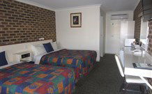 Best Western Top Of The Town Motel - Victoria Tourism 5