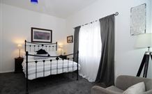 Bi J's - Tourism Listing 2