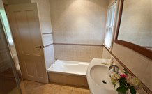 Bromyard Cottage - Tourism Listing 6