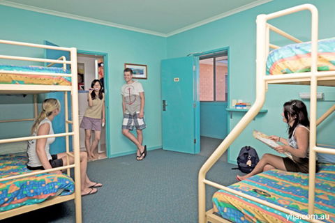 Coffs Harbour YHA - Tourism Listing 4