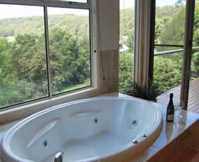 Ravensbourne Escape - Victoria Tourism 0