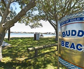 Budds Beach Apartments - Caravan Park Accommodation 0