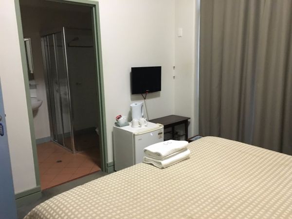 Amaroo Hotel - thumb 6