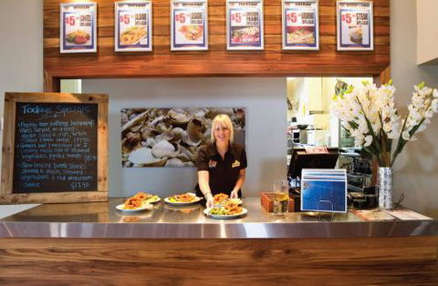 Park Beach Hotel Motel - Tourism Bookings WA 1