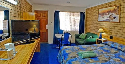 Settlers Motor Inn - Tourism Listing 3