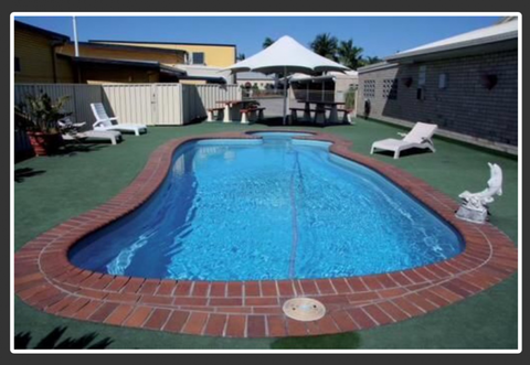 Sun Palms Motel - Caravan Park Accommodation 4