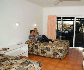 Roebuck Bay Hotel - Caravan Park Accommodation 4