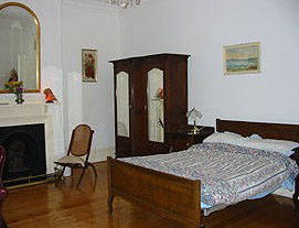 Beaufort House - Caravan Park Accommodation 1
