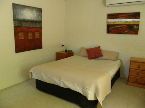 Dianella Apartment - Caravan Park Accommodation 2