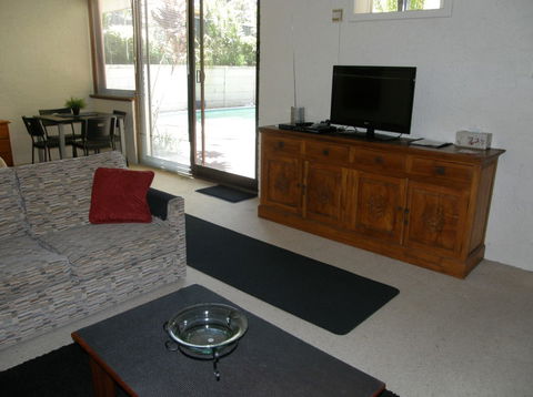 Dianella Apartment - Caravan Park Accommodation 8