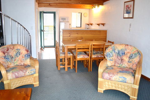 Cottesloe Beach Chalets - Tourism Listing 4