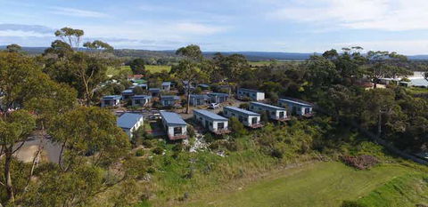 Swansea Beach Chalets - Caravan Park Accommodation 2