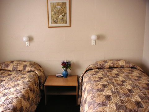 Bay View Villas - Caravan Park Accommodation 1