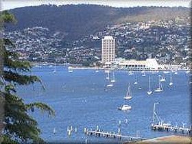 Grande Vue Private Hotel - Caravan Park Accommodation 2