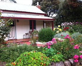 Hurlfield Farm Cottage - Caravan Park Accommodation 1