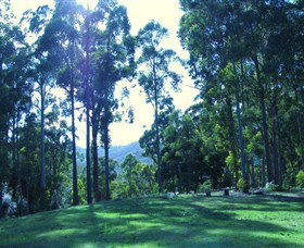 Love Grove Guest House - Caravan Park Accommodation 4