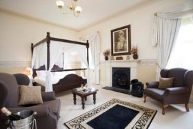 Waratah On York - Caravan Park Accommodation 1