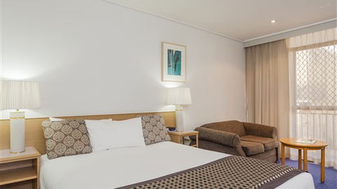 Quality Hotel Bayside Geelong - Caravan Park Accommodation 1