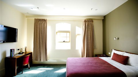 Ibis Styles Melbourne, The Victoria Hotel - Tourism Listing 1