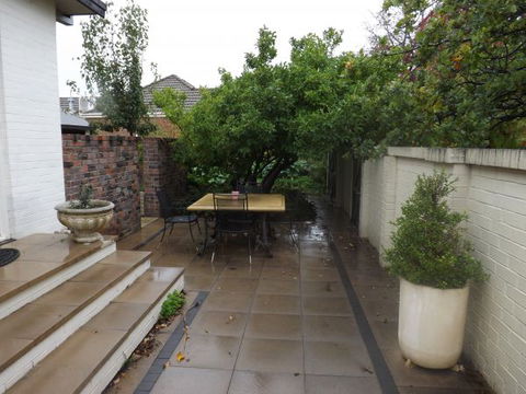 Apartments On-The-Park: The Studio - Tourism Listing 6