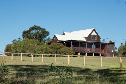 Elderslie House - Caravan Park Accommodation 1