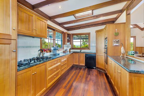 Elderslie House - Caravan Park Accommodation 4