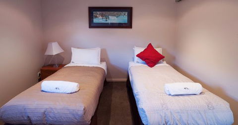 Oberdere Three - Caravan Park Accommodation 54