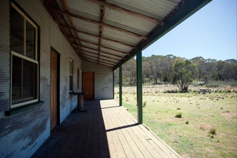 Creel Lodge - Victoria Tourism 5