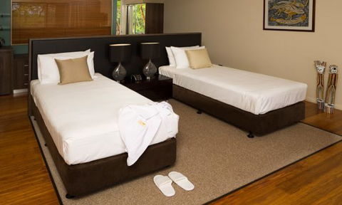 Cicada Lodge - Caravan Park Accommodation 6