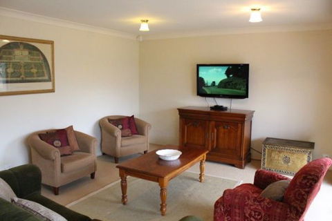 Elderslie House - Caravan Park Accommodation 54