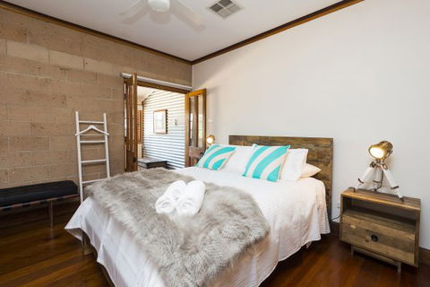Elderslie House - Caravan Park Accommodation 103