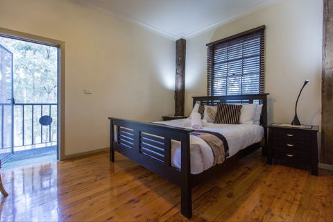 Elderslie House - Caravan Park Accommodation 127