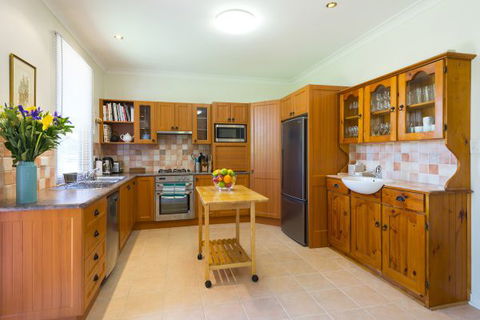 Elderslie House - Caravan Park Accommodation 163