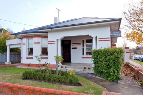 Elegance On Englehardt - Caravan Park Accommodation 1