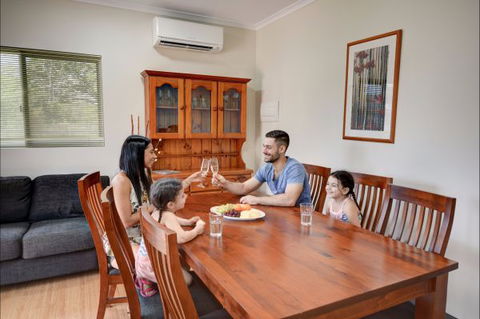 Hidden Valley Holiday Park - Caravan Park Accommodation 2