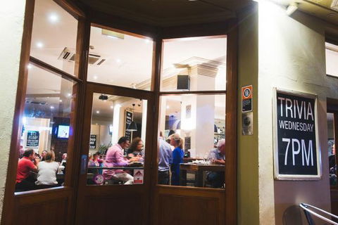 Hotel Canobolas - Tourism Bookings WA 5