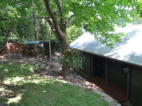 Leafy Sea Cottage - Caravan Park Accommodation 1